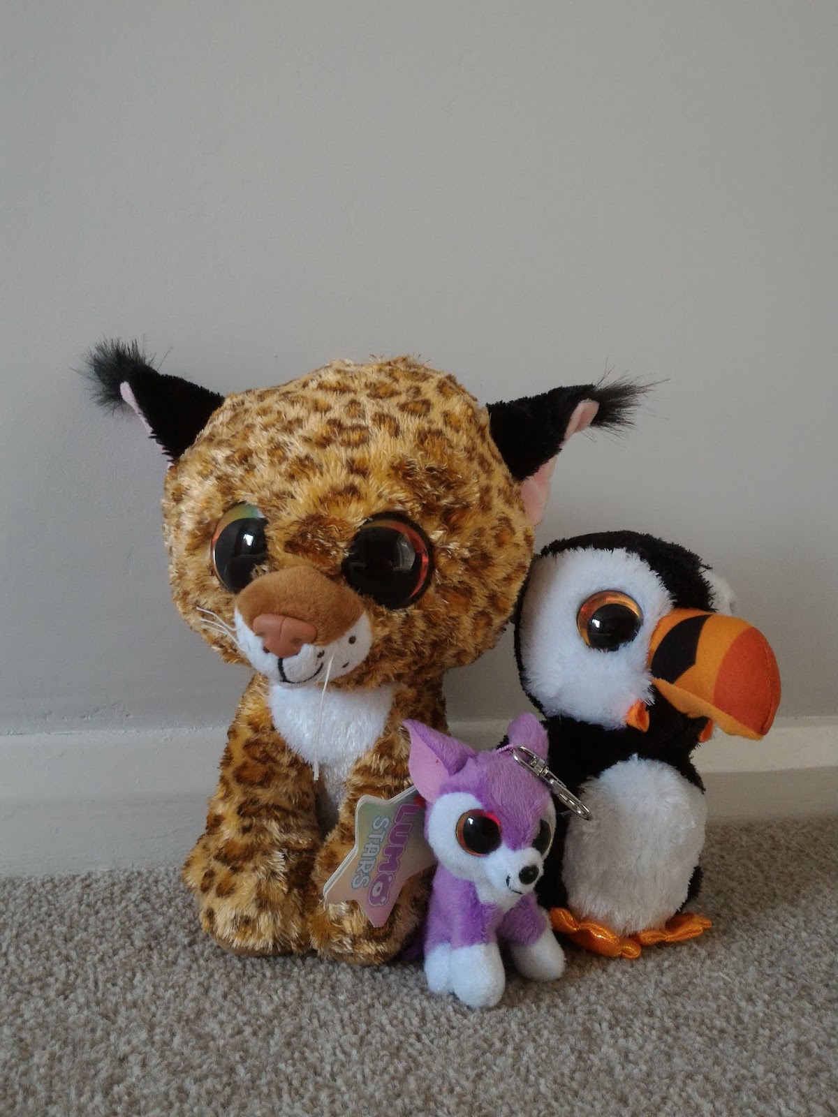 Peluche gros yeux sales